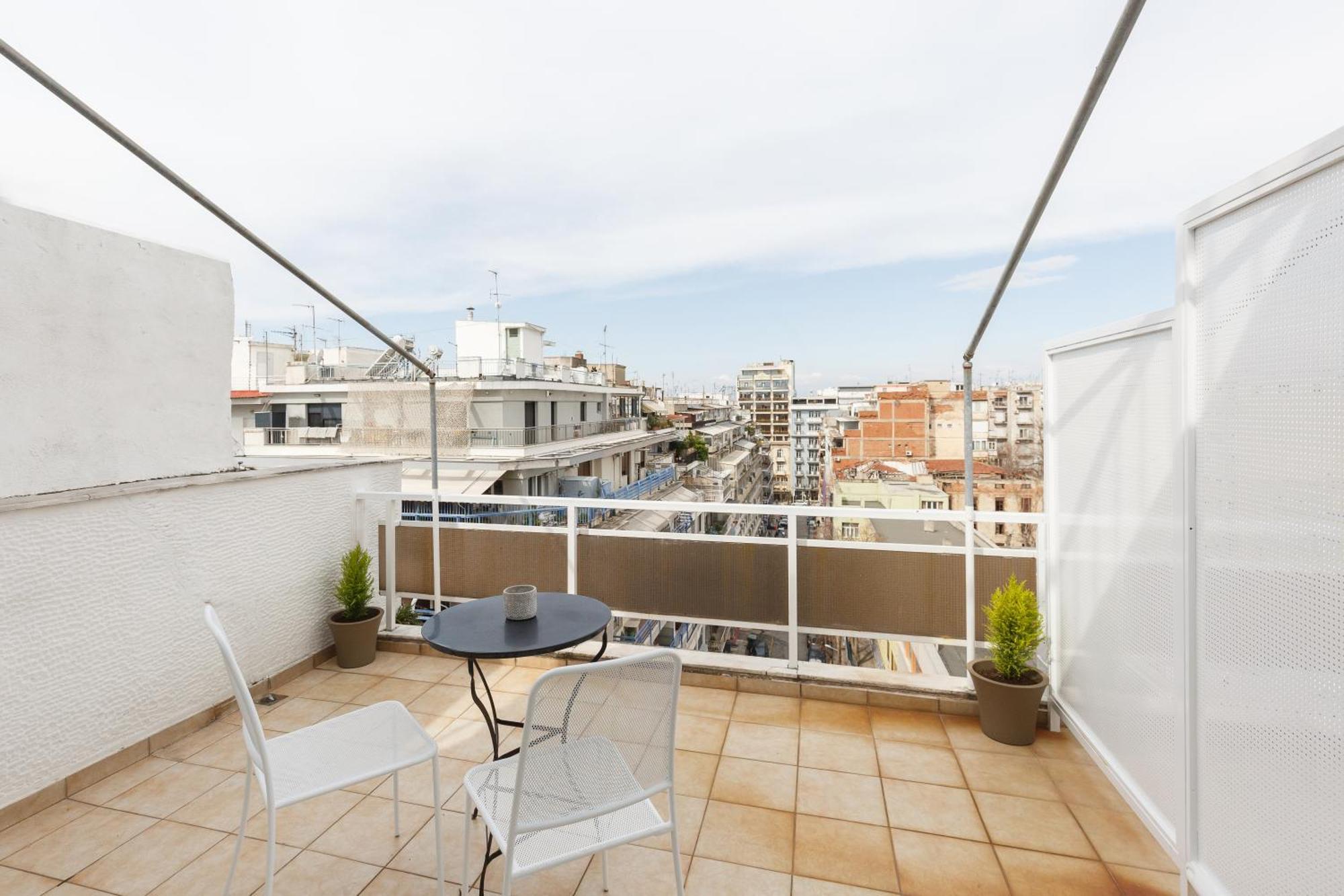 Evel'S Home Suites Thessaloniki Exterior photo