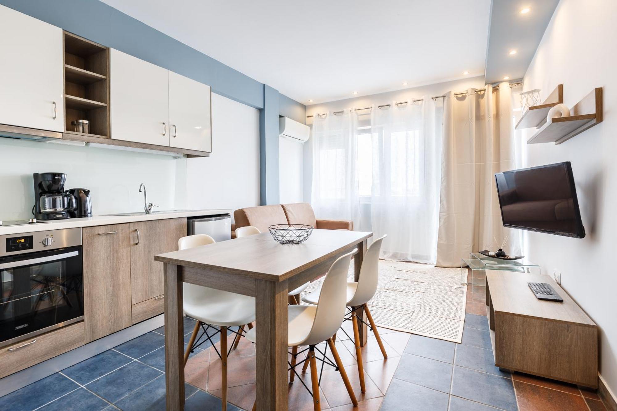 Evel'S Home Suites Thessaloniki Exterior photo