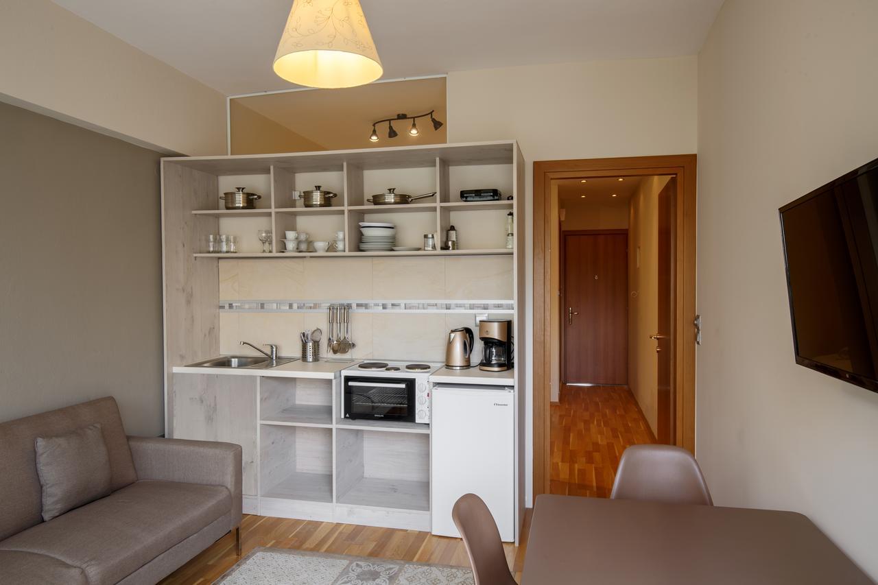 Evel'S Home Suites Thessaloniki Exterior photo