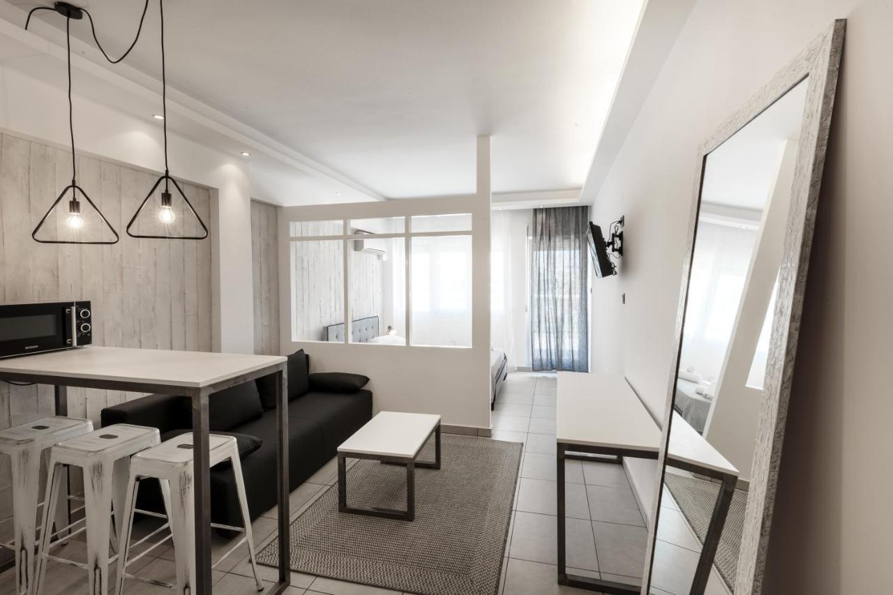 Evel'S Home Suites Thessaloniki Exterior photo